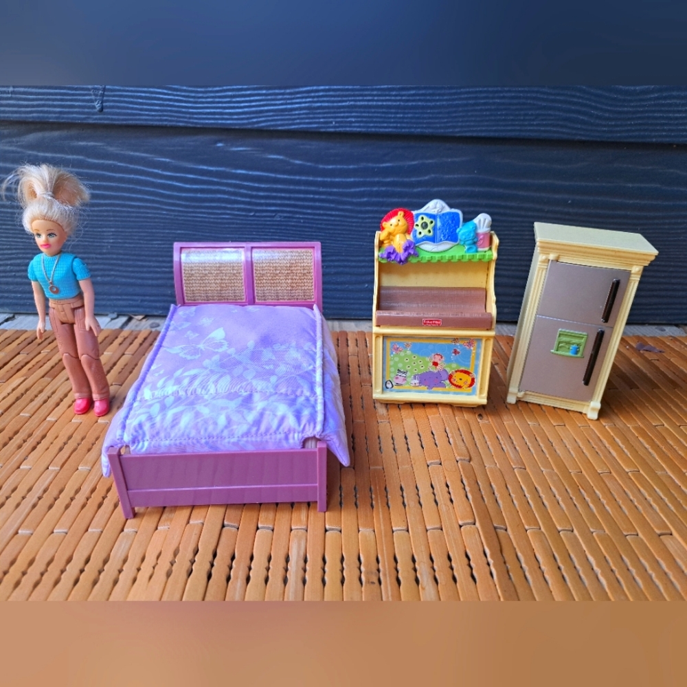 Fisher Price Loving Family Lot